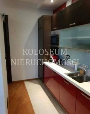 Apartament 61 m2 Przy Metrze !!