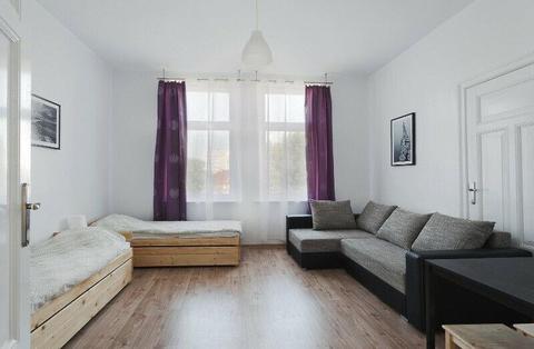 Apartament dla Firm i Turystów Centrum 3-pokoje dla max 11 os