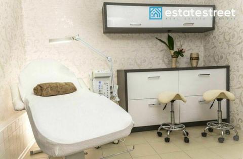 Salon kosmetyczny z pełnym wyposażeniem w Centrum!
