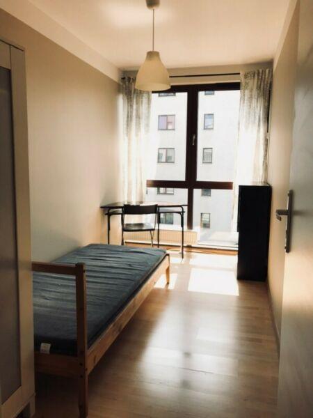 RUCZAJ // pokój 1os. // 700pln // cena z opłatami // właściciel